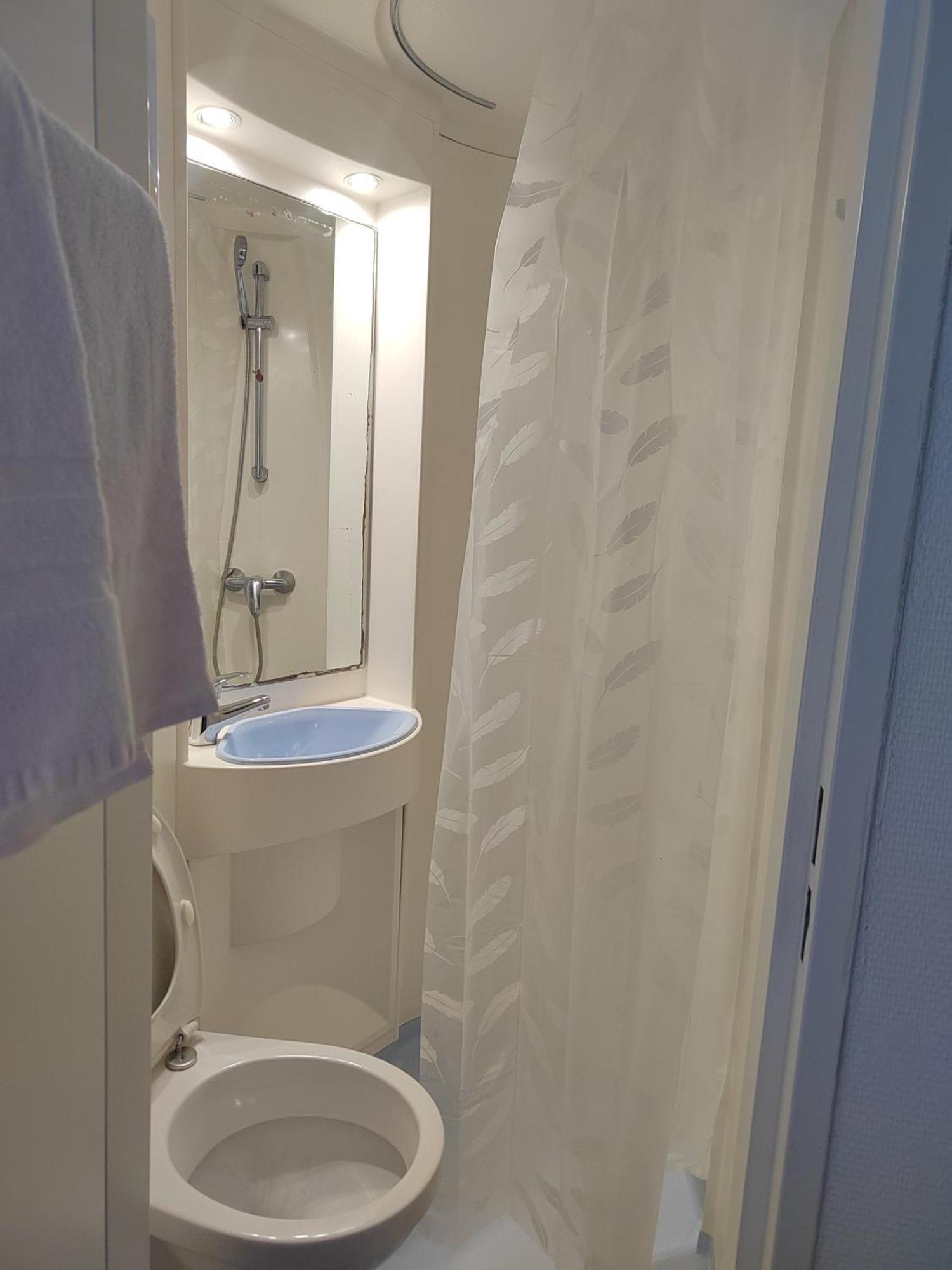 Alpha Hotel Bouafle Екстер'єр фото